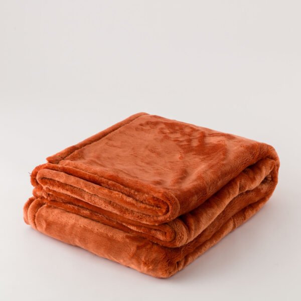 Plaid Lux Fur Wulua by linea oro