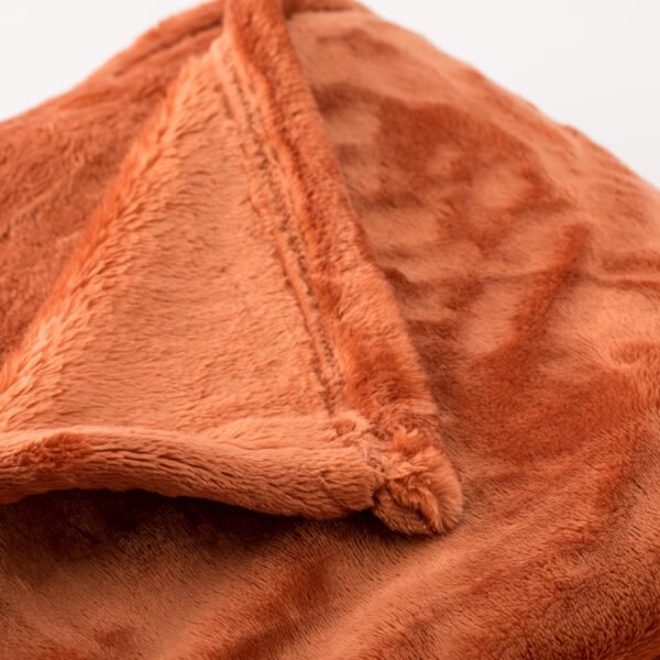 Plaid Lux Fur Wulua by linea oro