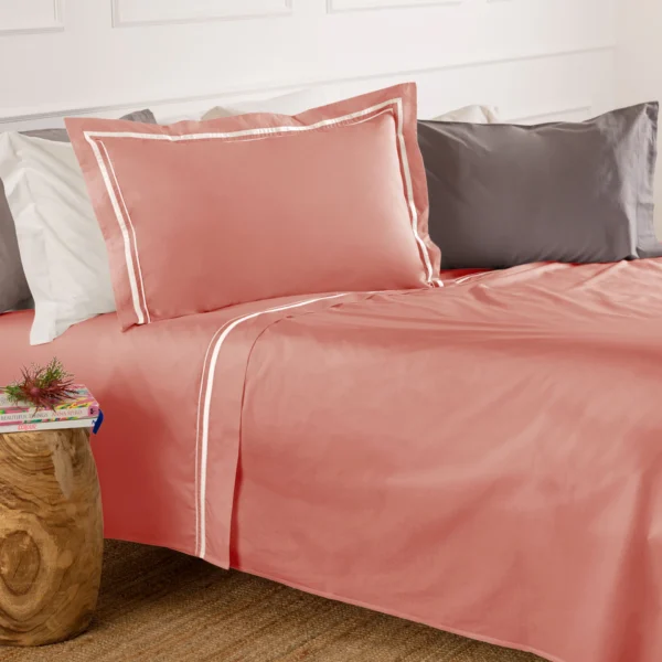 Completo lenzuola matrimoniale Mirage in Percalle color Rosa by linea oro